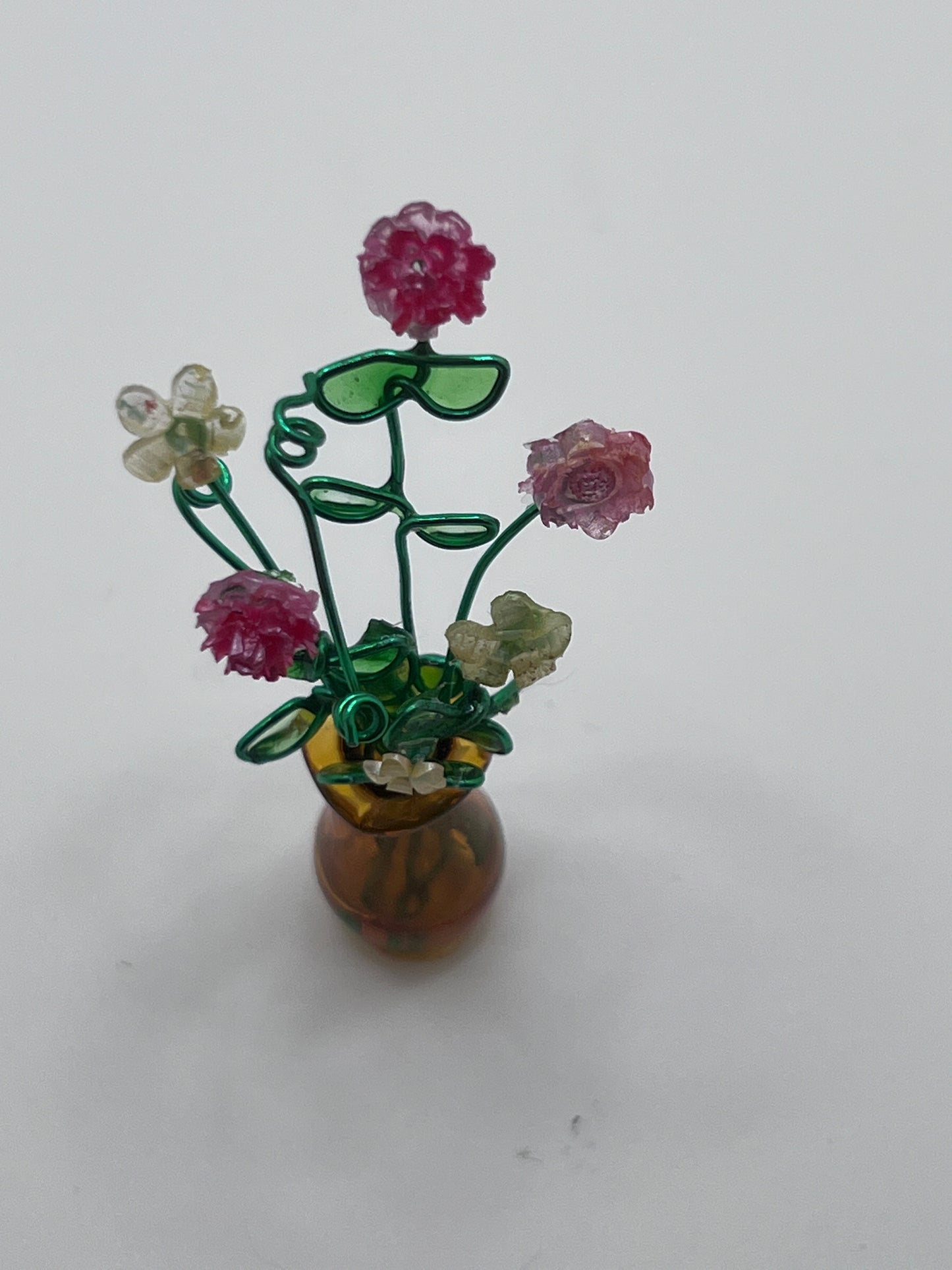 Floral Bouquet Magnet - Brown Vase