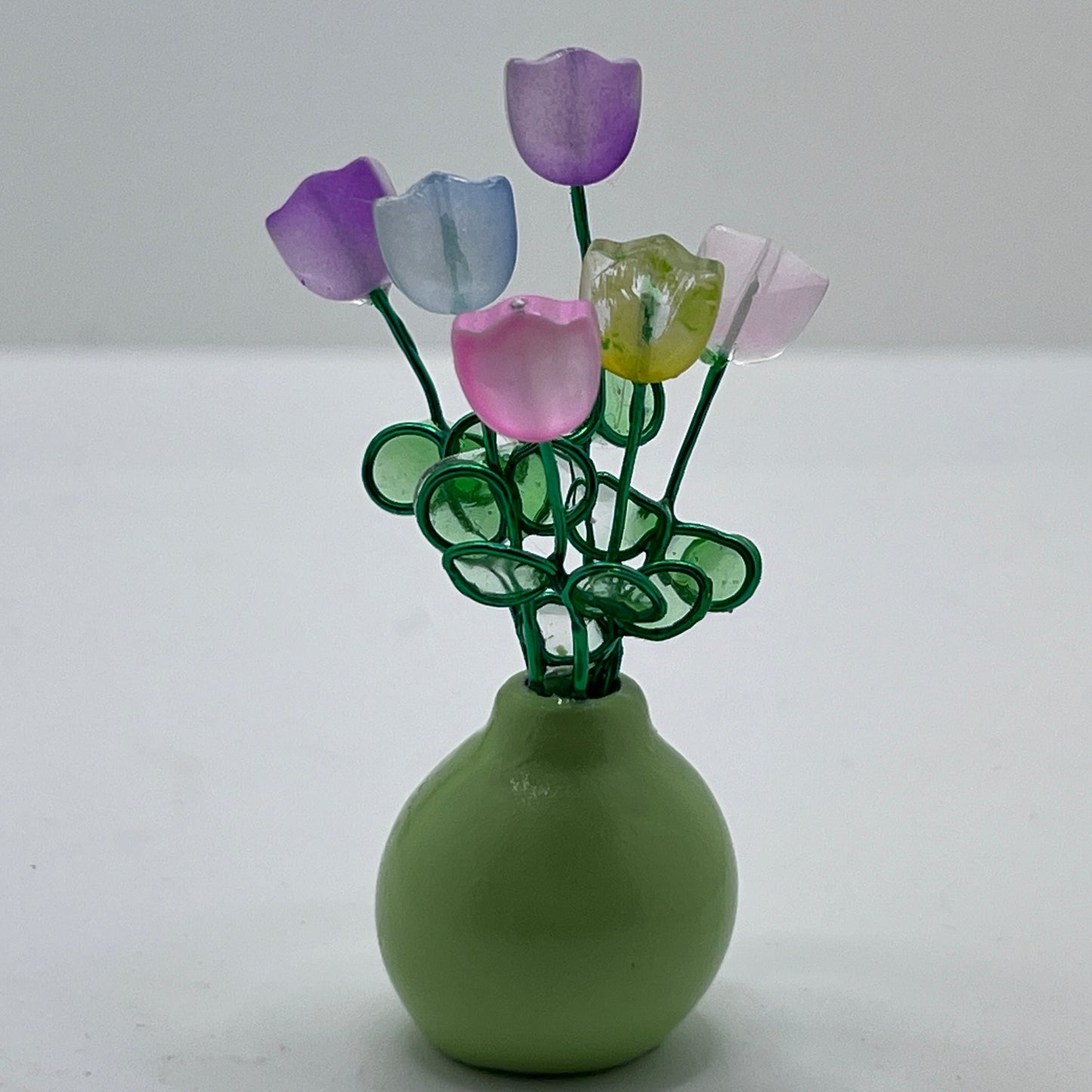 Floral Bouquet Magnet - Green Vase