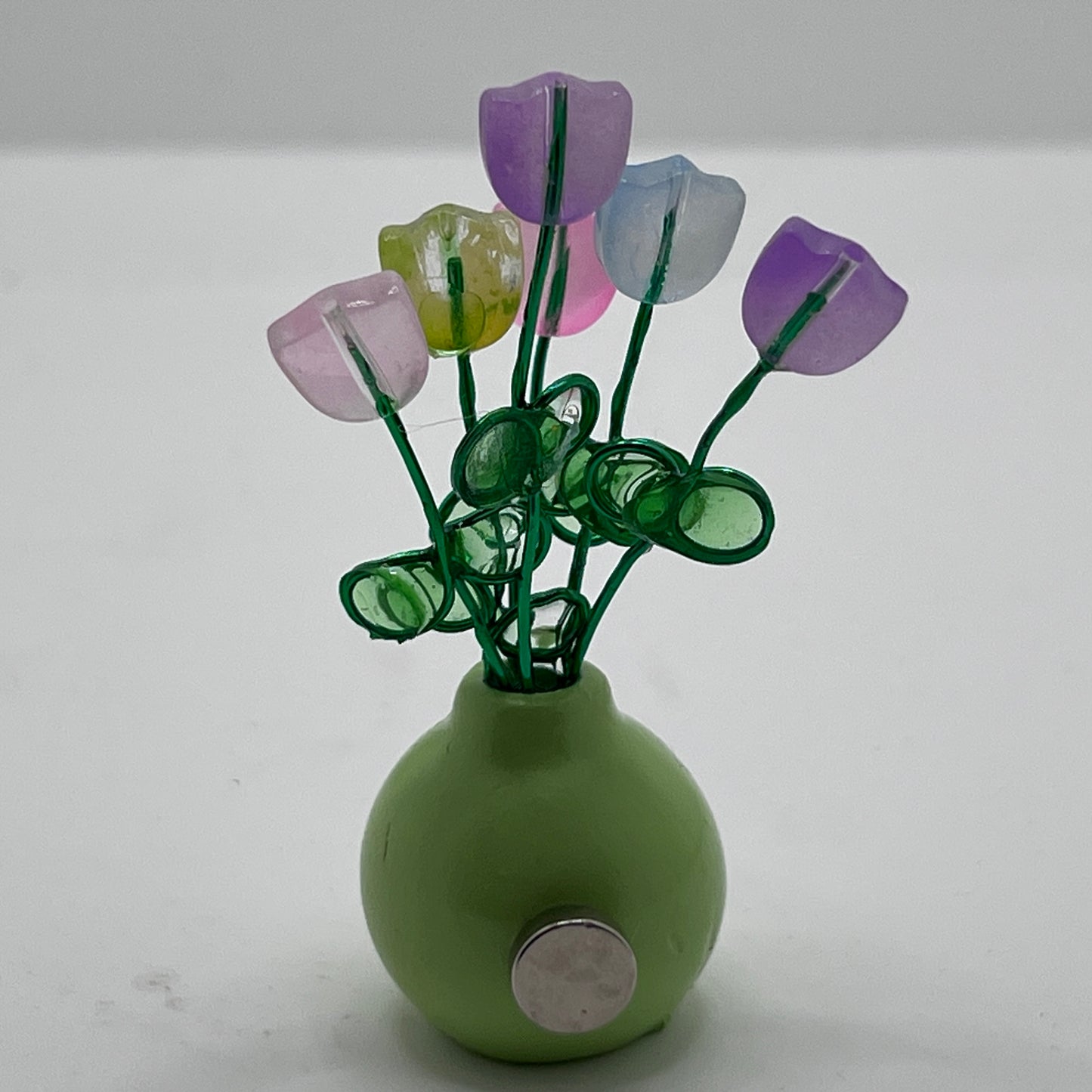 Floral Bouquet Magnet - Green Vase